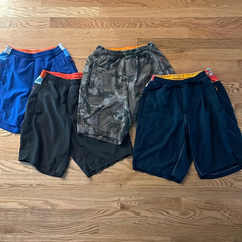 Birddogs Athletic Shorts Mens Size S set of 4.